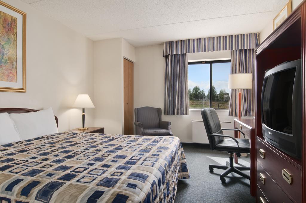 Travelodge Calgary Macleod Trail 客房 照片