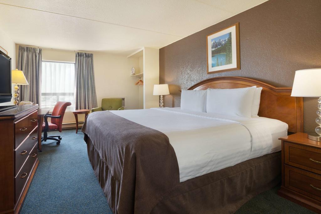 Travelodge Calgary Macleod Trail 外观 照片