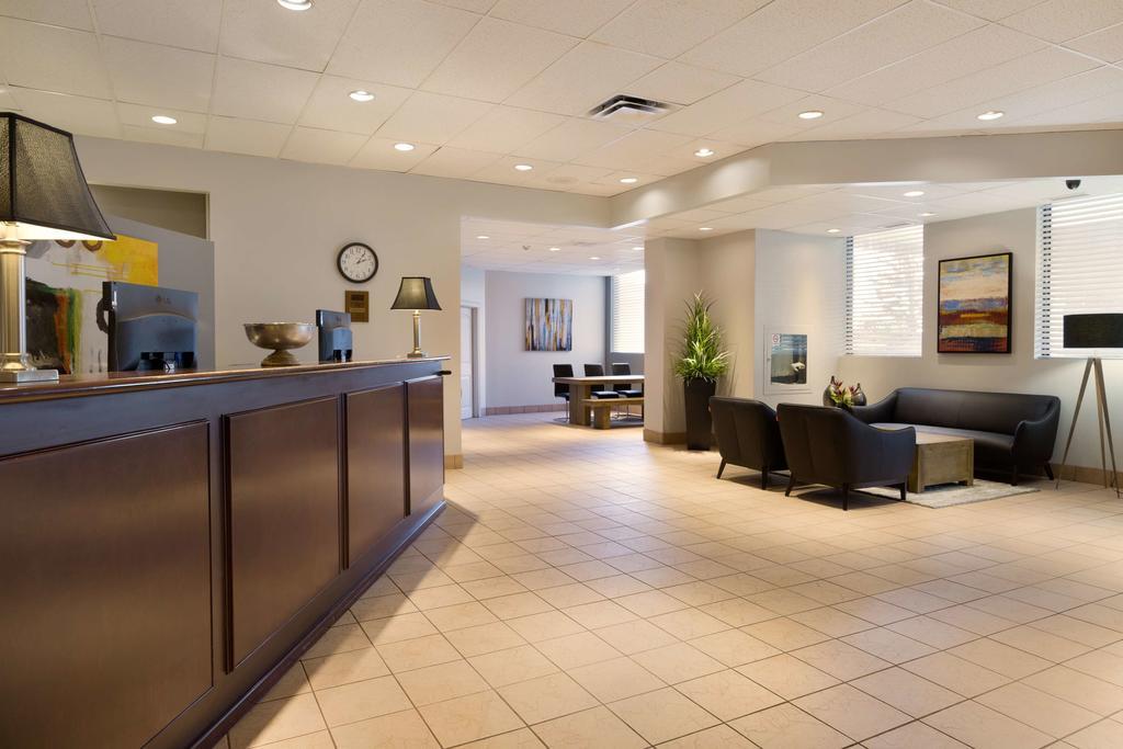 Travelodge Calgary Macleod Trail 外观 照片